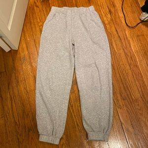 Brandy Melville grey sweatpants